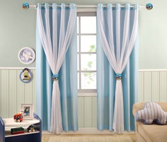 CORTINA KIDS AZUL BEBE COM FORRO 2,80 m x 1,80 m