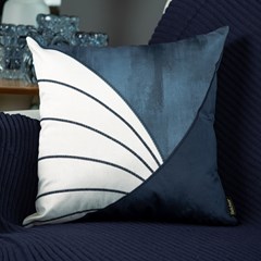 CAPA SILK HOME 608 COM BORDADO E APLICACAO 43 cm x 43 cm