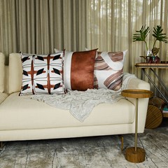 CAPA SILK HOME 636 COM BORDADO 50 cm x 50 cm