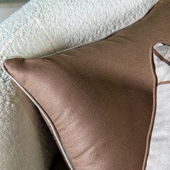 CAPA RUSTIC LINEN 008 COM CORDONE 43 cm x 43 cm