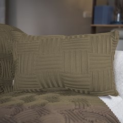 CAPA TRICOT CESTINO BEGE CAMELO 35 cm x 55 cm