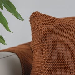 CAPA TRICOT QUADRIS TERRACOTA 50 cm x 50 cm