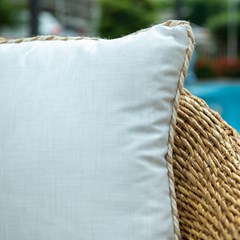 CAPA NAUTICA 187 COM BORDADO E CORDAO 50 cm x 50 cm