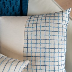 CAPA MOTIF 520 COM RECORTE 43 cm x 43 cm