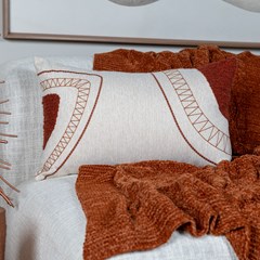 CAPA CONCEPT 505 COM BORDADO 35 cm x 55 cm