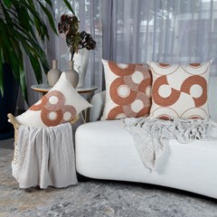 CAPA CONCEPT 537 COM BORDADO 35 cm x 55 cm