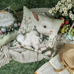 CAPA PASCOA 158 COM POMPOM 43 cm x 43 cm