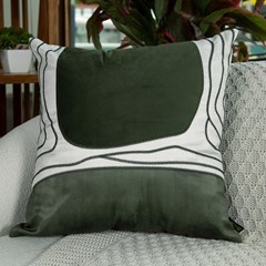 ALMOFADA SILK HOME 602 COM BORDADO E APLICACAO 43 cm x 43 cm