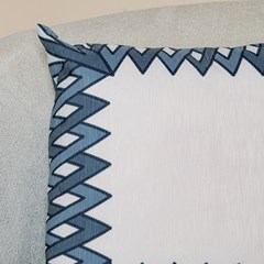 ALMOFADA SERENITY 223 43 cm x 43 cm