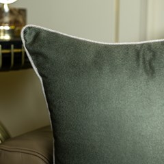 ALMOFADA RUSTIC LINEN 004 COM CORDONE 43 cm x 43 cm