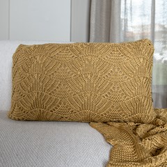 ALMOFADA TRICOT PREMIUM COQUILE AMARELO ACAFRAO 35 cm x 55 cm