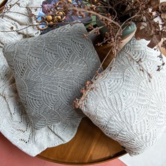 ALMOFADA TRICOT PREMIUM COQUILE CAPUCCINO 50 cm x 50 cm