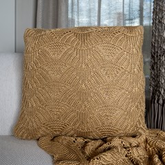 ALMOFADA TRICOT PREMIUM COQUILE AMARELO ACAFRAO 50 cm x 50 cm