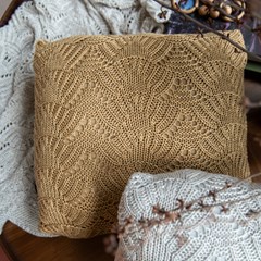 ALMOFADA TRICOT PREMIUM COQUILE AMARELO ACAFRAO 50 cm x 50 cm