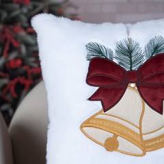 ALMOFADA NATALINA 530 COM BORDADO E APLICACAO 43 cm x 43 cm