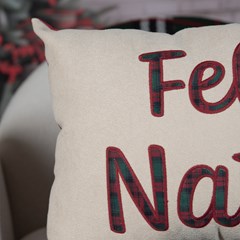 ALMOFADA NATALINA 533 COM BORDADO E APLICACAO 35 cm x 55 cm