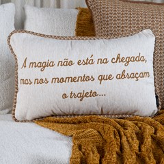 ALMOFADA CONCEPT 571 COM BORDADO E CORDONE 35 cm x 55 cm