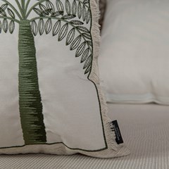 ALMOFADA CONCEPT 581 COM BORDADO 50 cm x 50 cm