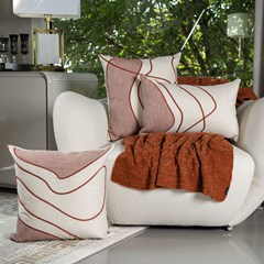 ALMOFADA CONCEPT 584 COM BORDADO E APLIQUE 35 cm x 55 cm