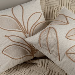 ALMOFADA CONCEPT 601 COM BORDADO 50 cm x 50 cm