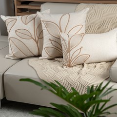 ALMOFADA CONCEPT 602 COM BORDADO 35 cm x 55 cm