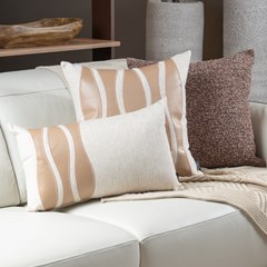 ALMOFADA CONCEPT 611 COM BORDADO E APLICACAO 50 cm x 50 cm