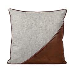 ALMOFADA CONCEPT 617 COM RECORTE E CORDONE 50 cm x 50 cm