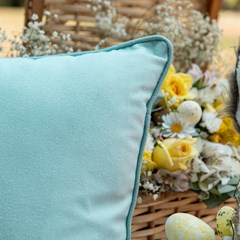 ALMOFADA PASCOA 140 COM CORDONE 43 cm x 43 cm