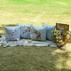 ALMOFADA PASCOA 140 COM CORDONE 43 cm x 43 cm