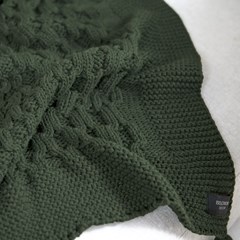 MANTA TRICOT BOSSA COM TASSEL VERDE 0,90 m x 1,80 m