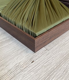 QUADRO TENSIONADO PRYSMA ABST MUSGO 032 C/ MOLDURA 90 cm x 90 cm