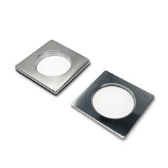 ILHOS ECO METAL CROMADO METALIZADO QUADRADO 32 mm